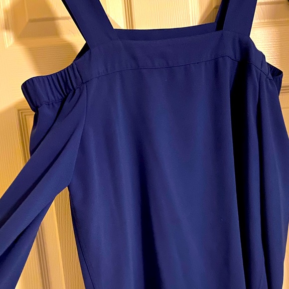NWOT💙Rich Royal Blue Cold Shoulder Blouse - Picture 5 of 15